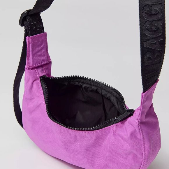 NWT Baggu Mini Crescent Bag - Extra Pink - Picture 5 of 6